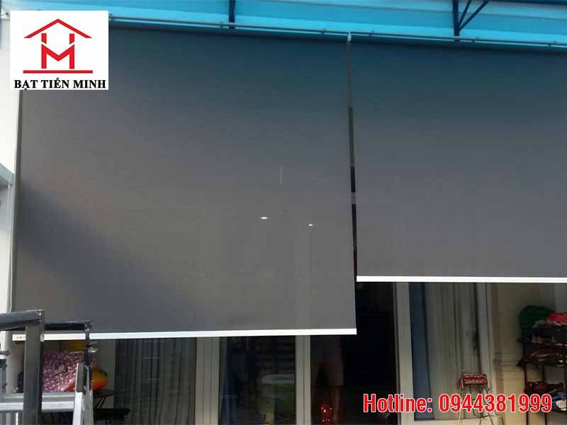 Hình 2 bat-cuon-che-nang-mua-ban-cong-tai-hoa-binh-2